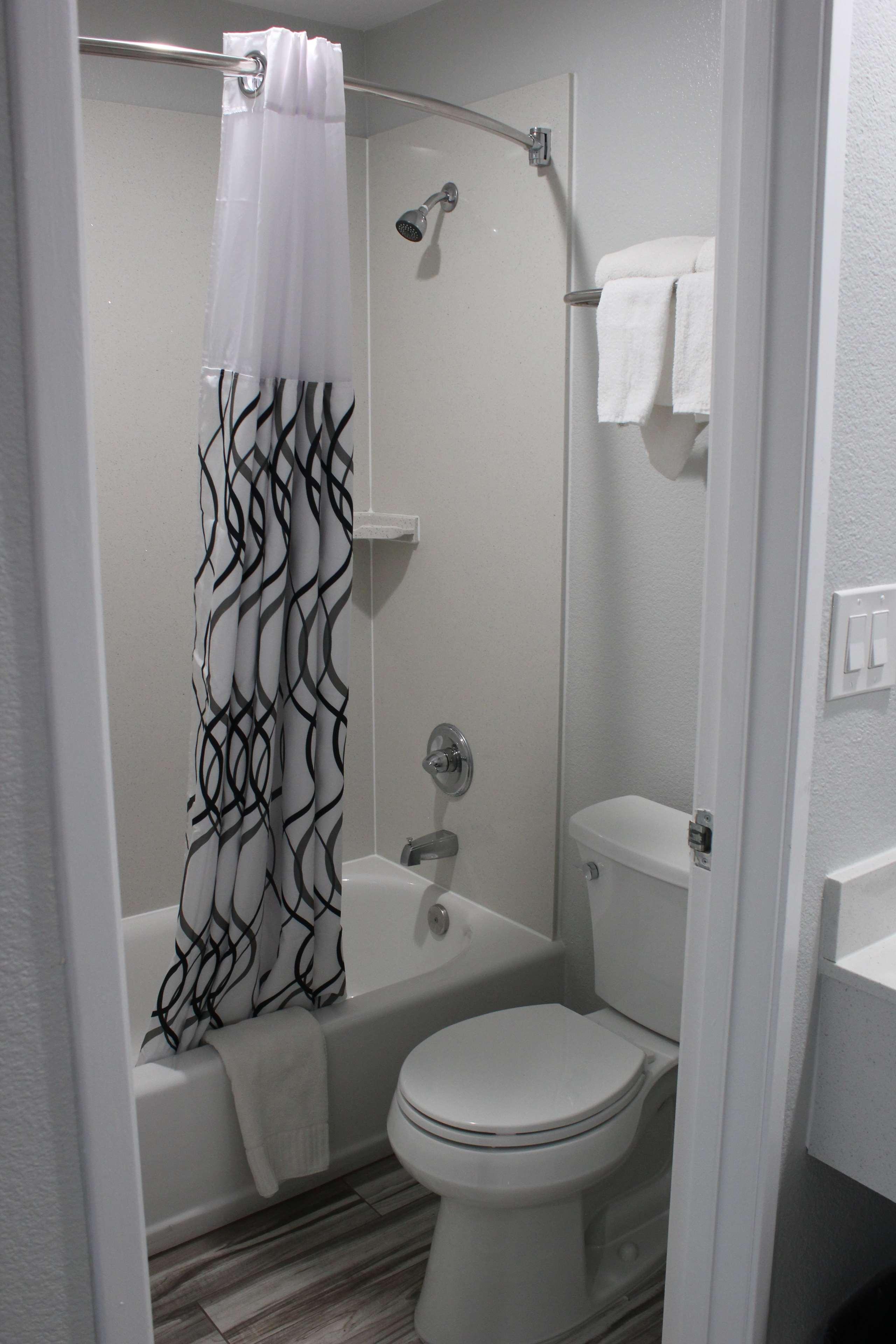 Surestay Hotel By Best Western Chowchilla Yosemite Bagian luar foto